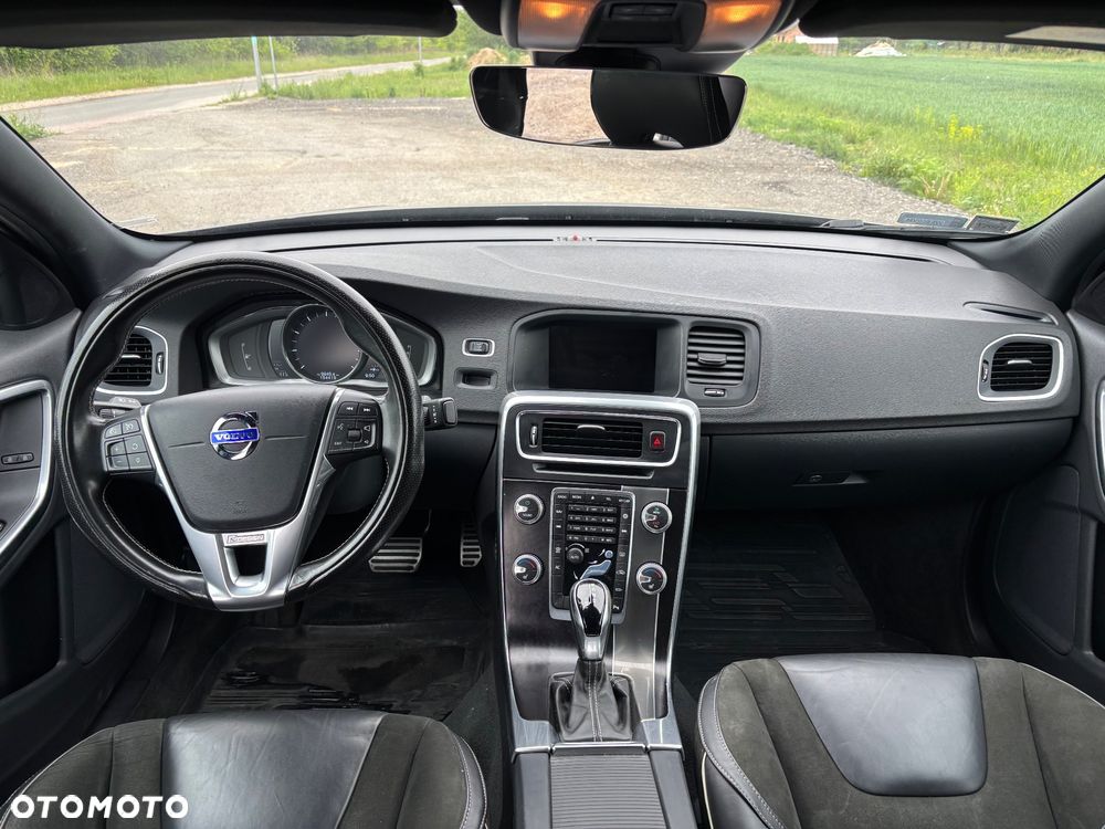 Volvo S60 T5 Drive-E R-Design Summum - 10