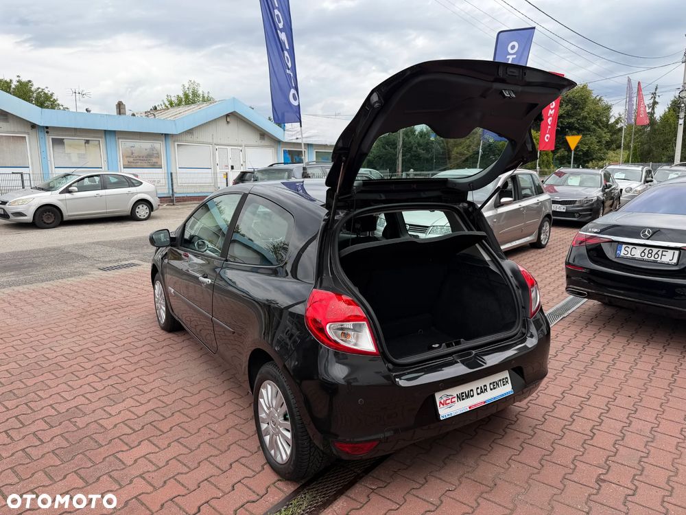 Renault Clio 1.2 16V Tech Run - 20