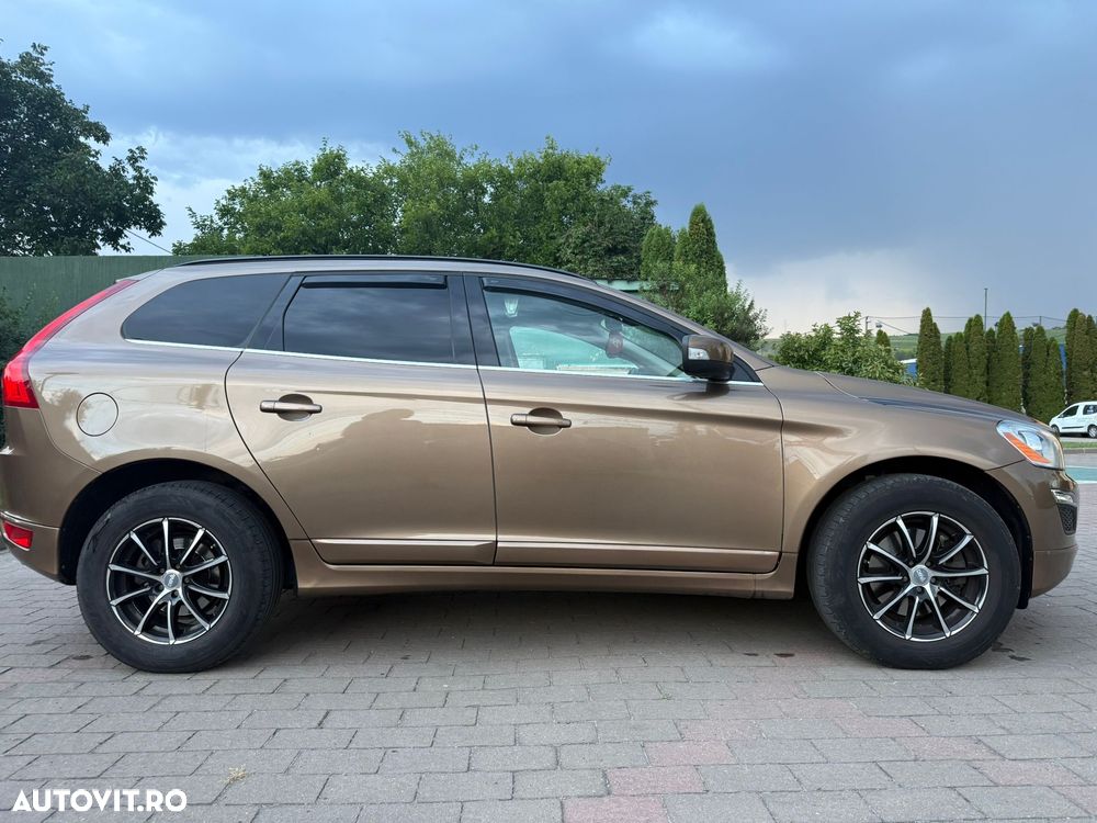 Volvo XC 60 D5 AWD Summum - 3