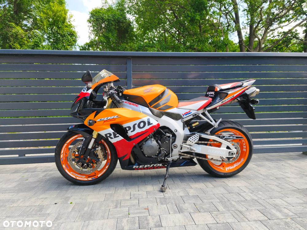 Honda CBR - 12