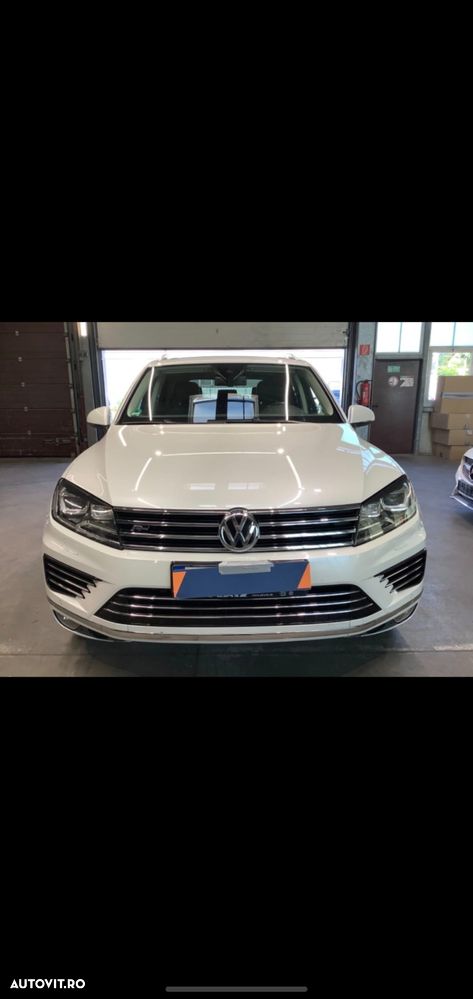 Volkswagen Touareg 3.0 V6 TDI SCR Blue Motion DPF Automatik - 18