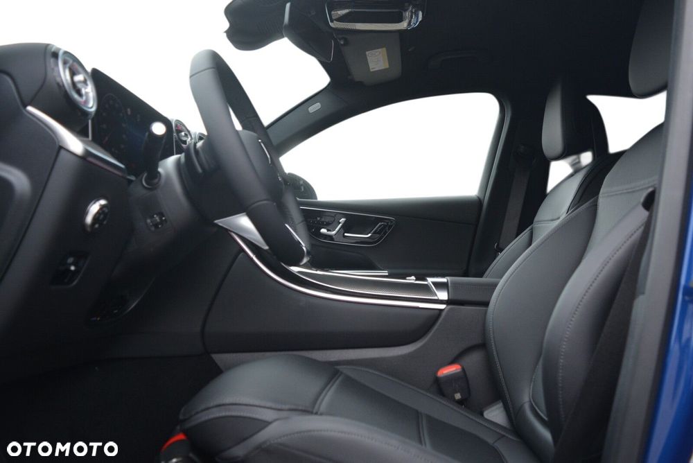 Mercedes-Benz GLC - 7