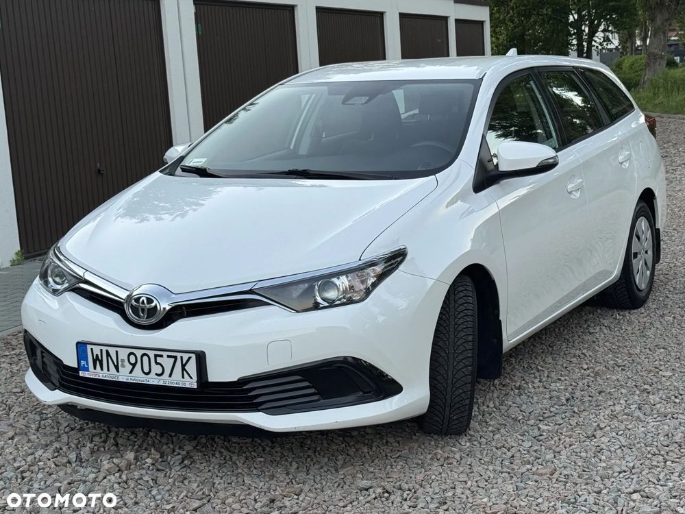 Toyota Auris 1.4 D-4D Premium - 14