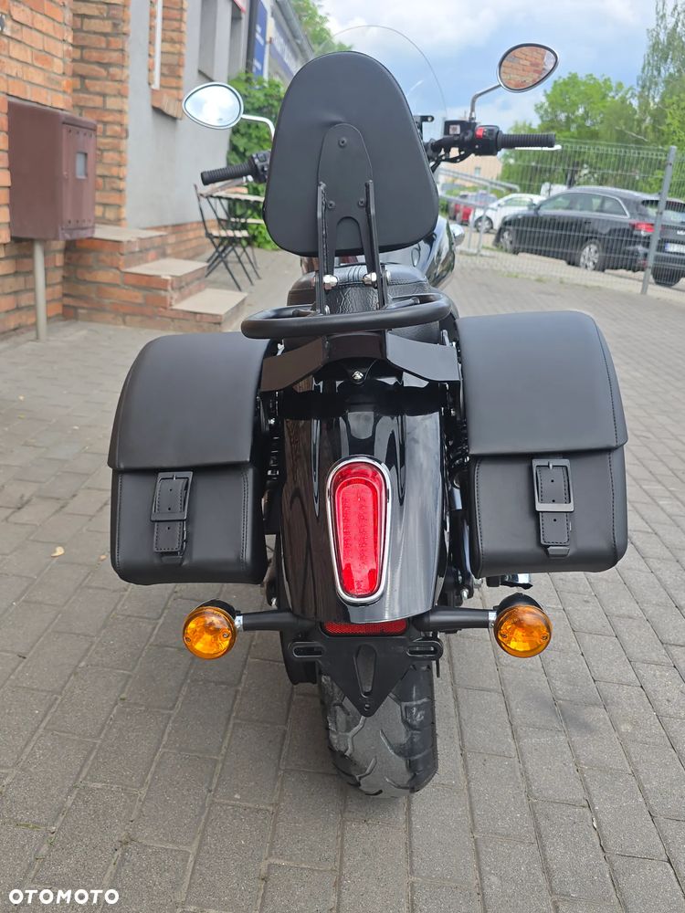 Indian Scout - 18