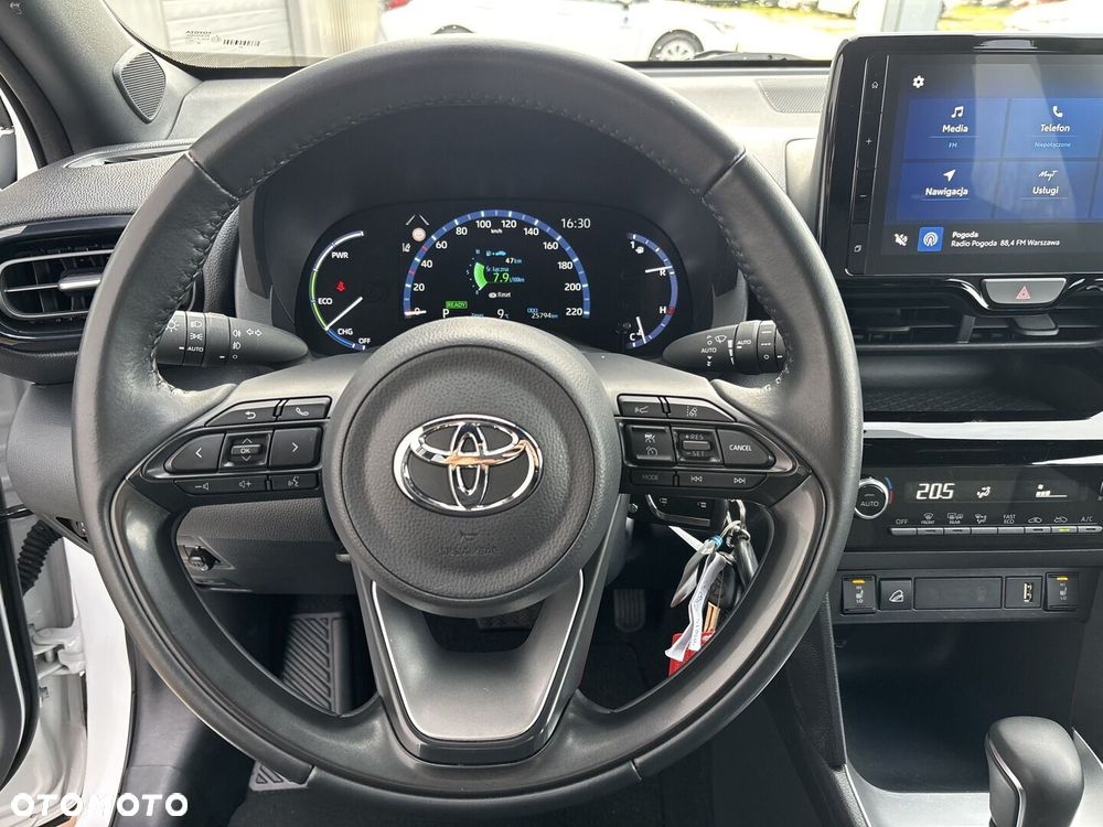 Toyota Yaris Cross Hybrid 1.5 Style AWD - 12