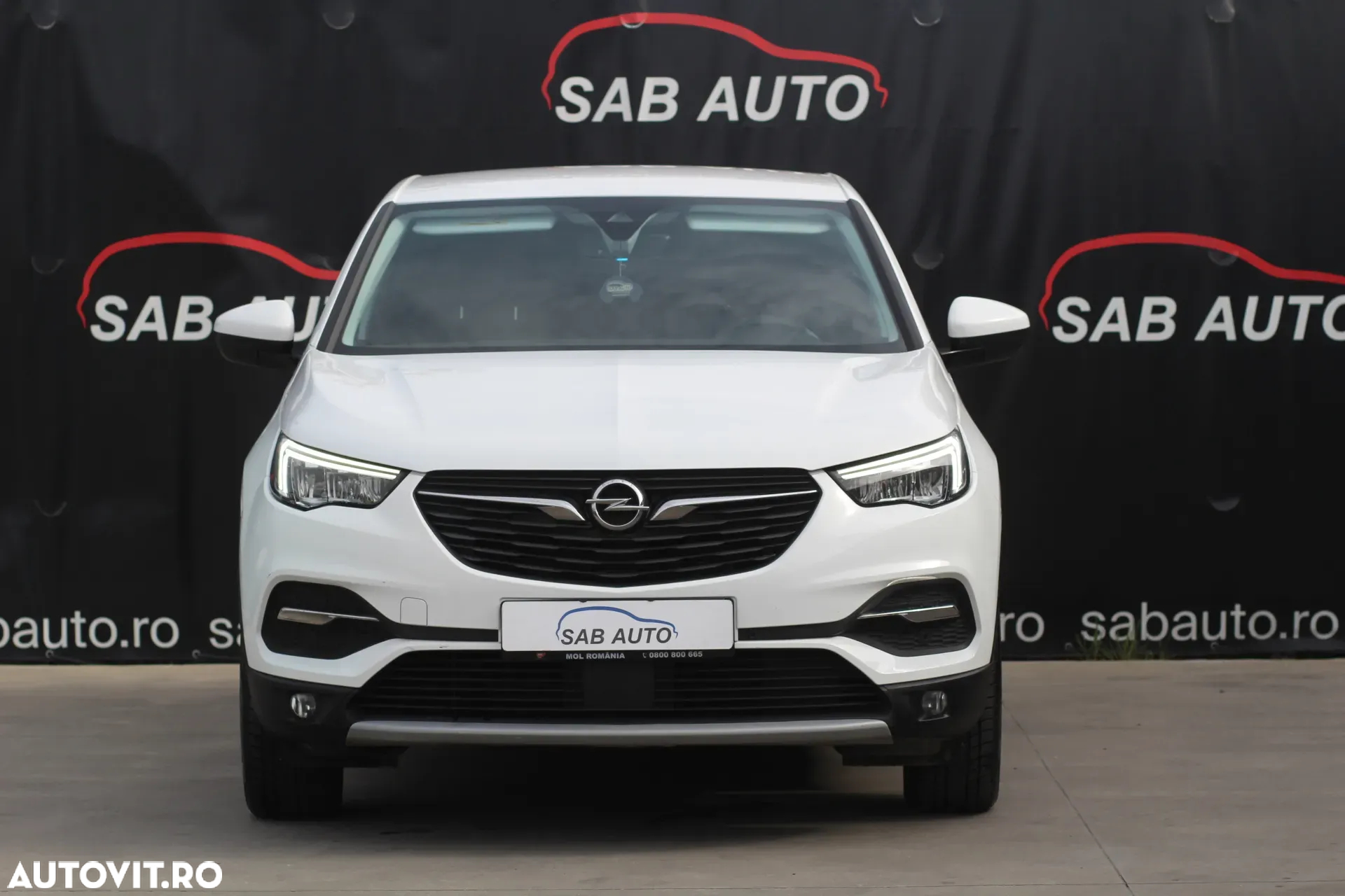 Opel Grandland X 1.6 Turbo Hybrid START/STOP 4X4 Elegance - 2