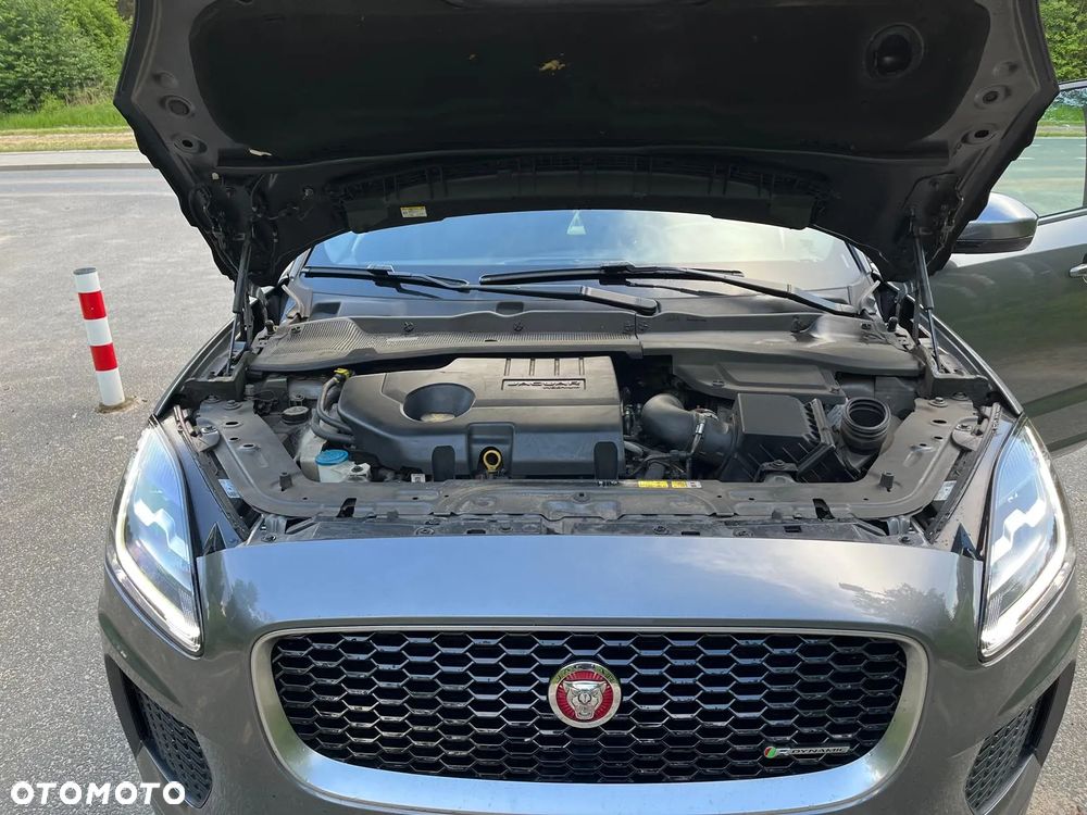Jaguar E-Pace 2.0 i4D AWD R-Dynamic - 17