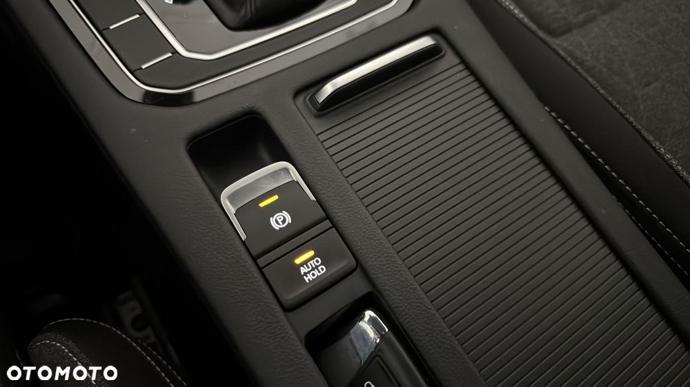 Volkswagen Passat 2.0 TDI EVO Business DSG - 19