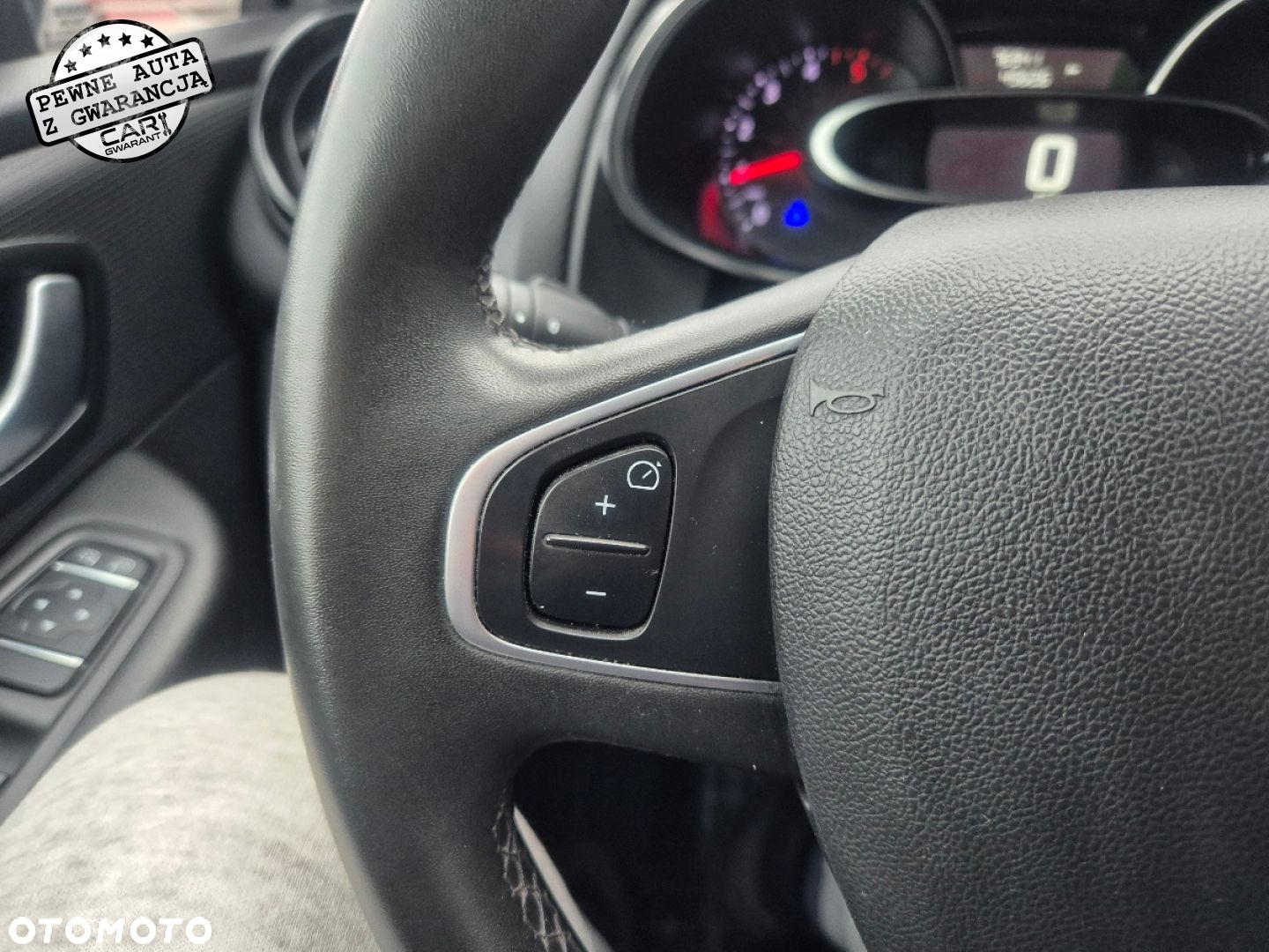 Renault Clio - 23