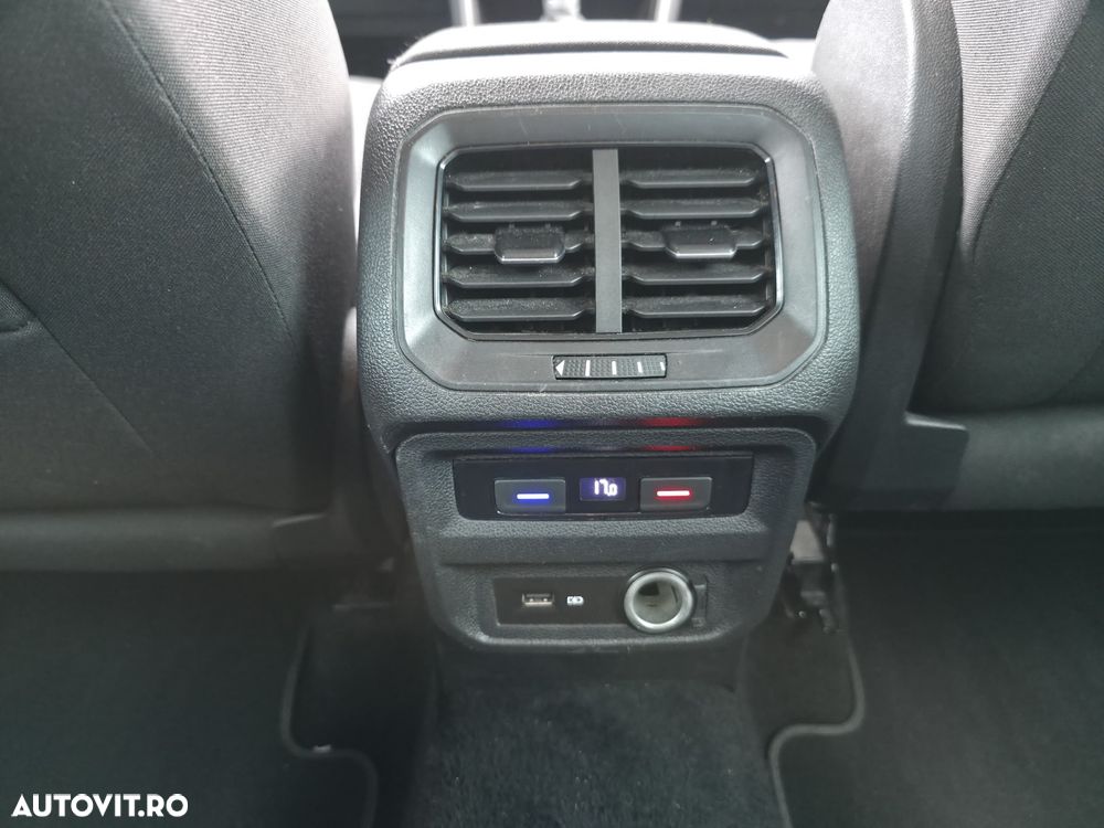 Volkswagen Tiguan 2.0 TDI SCR DSG ACTIVE - 17