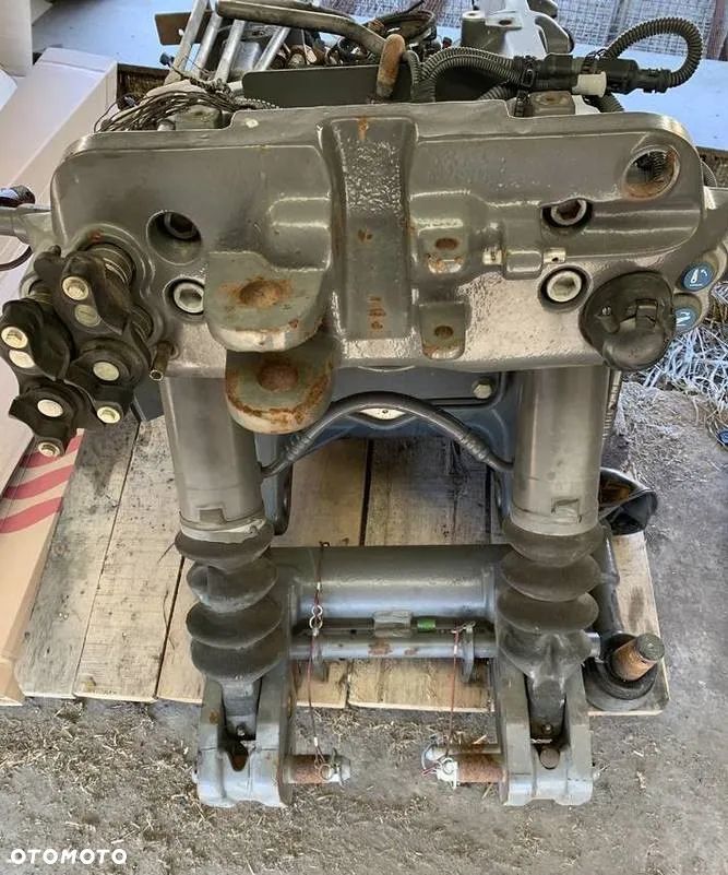 PRZEDNI KOMPLETNY TUZ FENDT 930,933,936,939 - 1