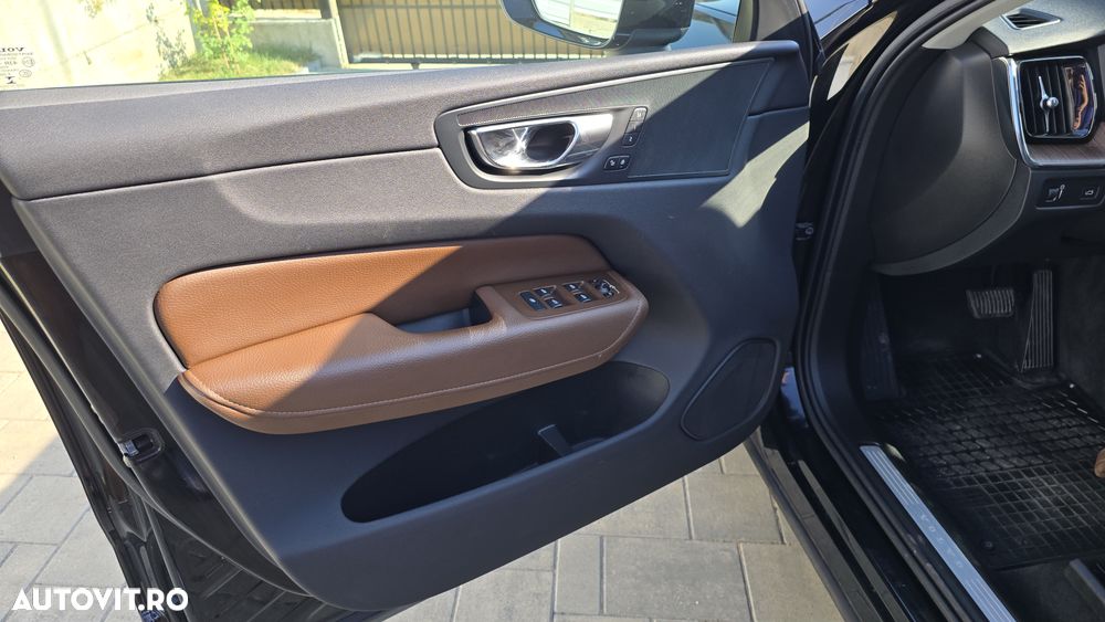 Volvo XC 60 D4 AWD Inscription - 11