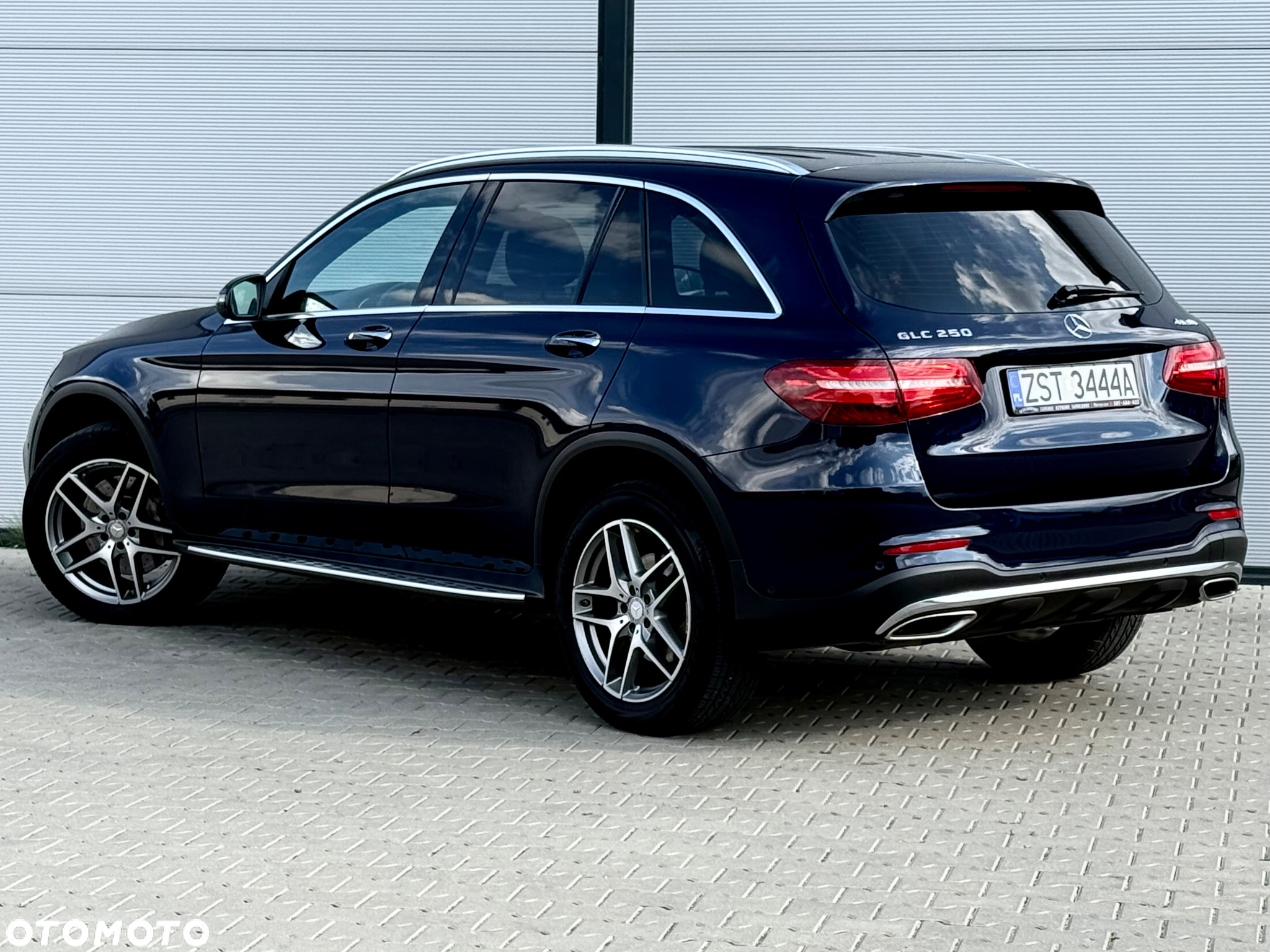 Mercedes-Benz GLC 250 4-Matic - 16