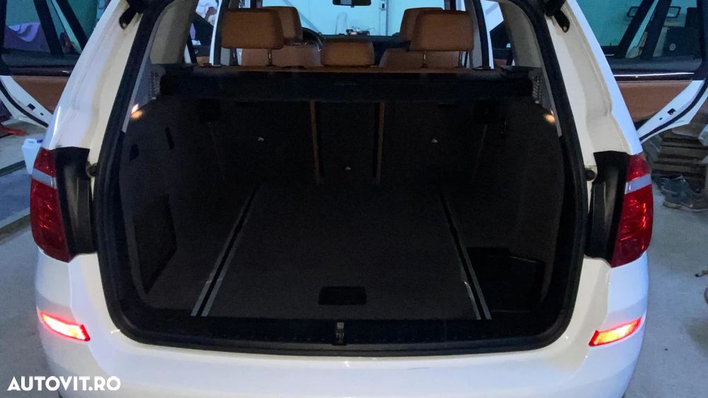 BMW X3 xDrive28i Aut. Advantage - 15