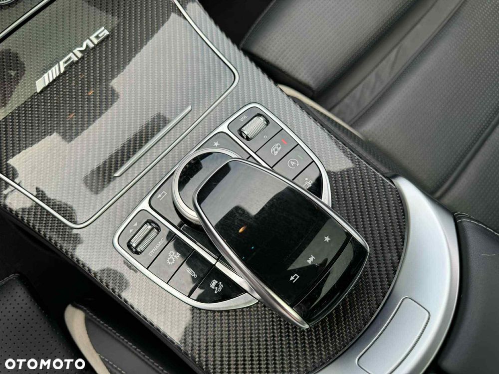 Mercedes-Benz Klasa C AMG 63 S - 8