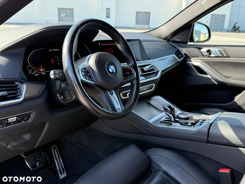 BMW X6 M50i - 7