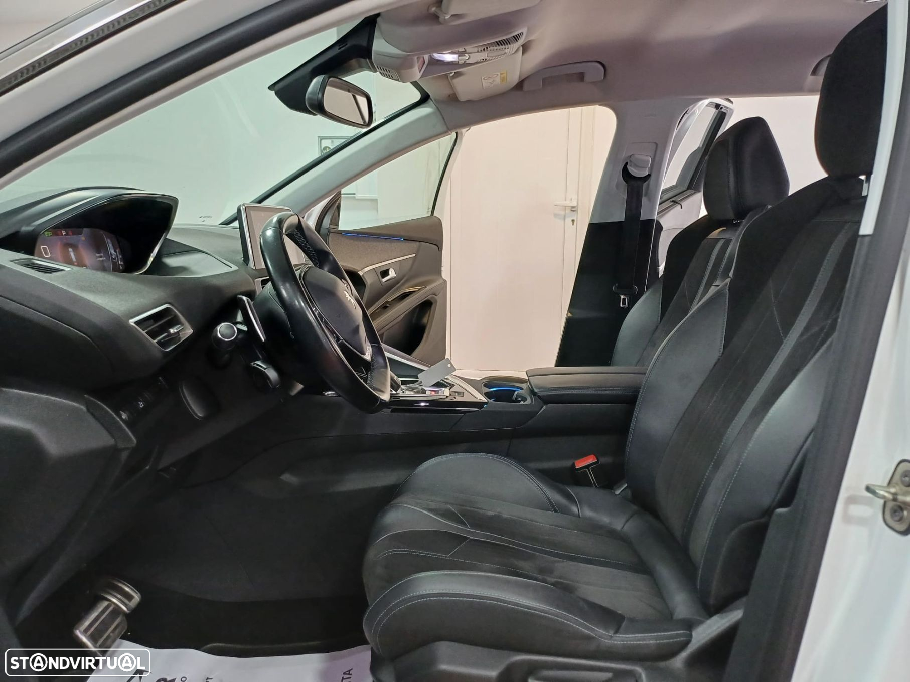 Peugeot 5008 - 10