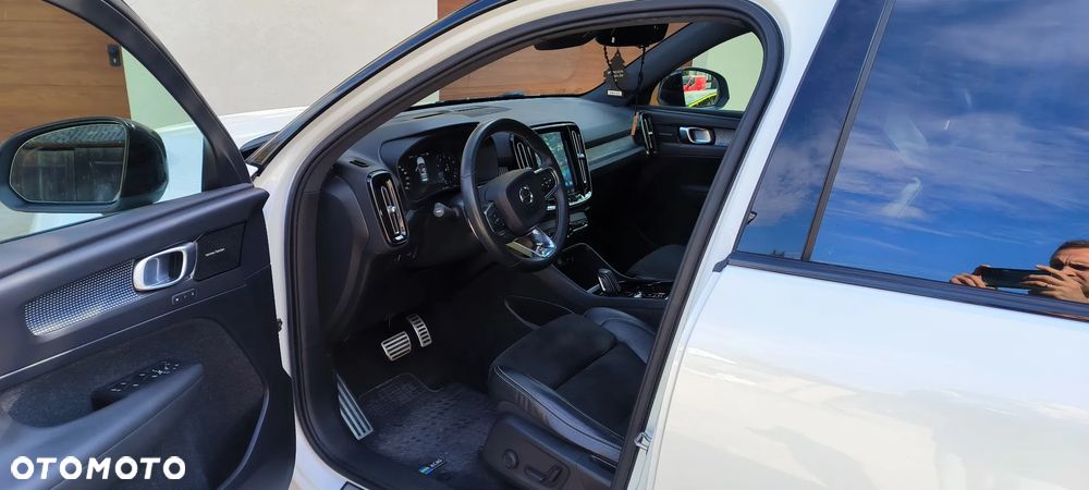 Volvo XC 40 T5 AWD R-Design - 20