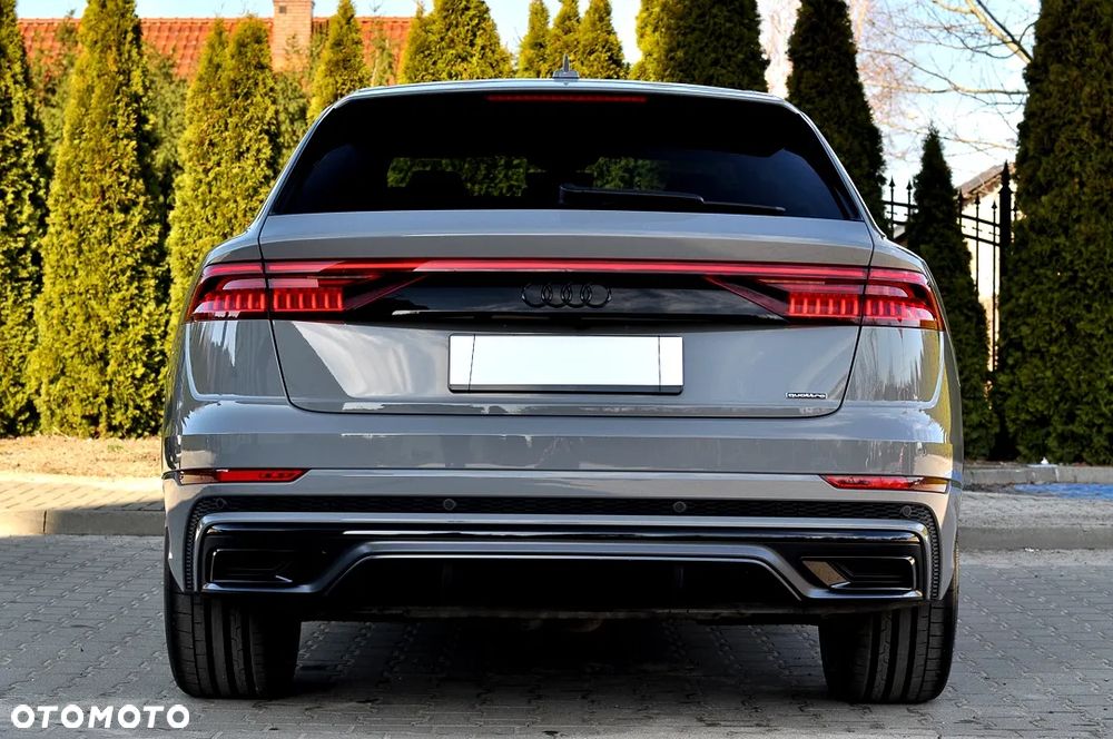 Audi Q8 55 TFSI quattro tiptronic competition plus - 12