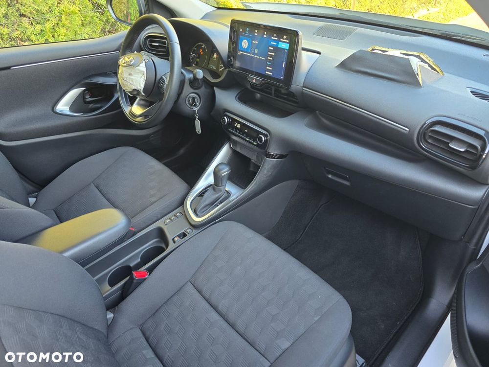 Toyota Yaris Hybrid 1.5 Selection Style - 11