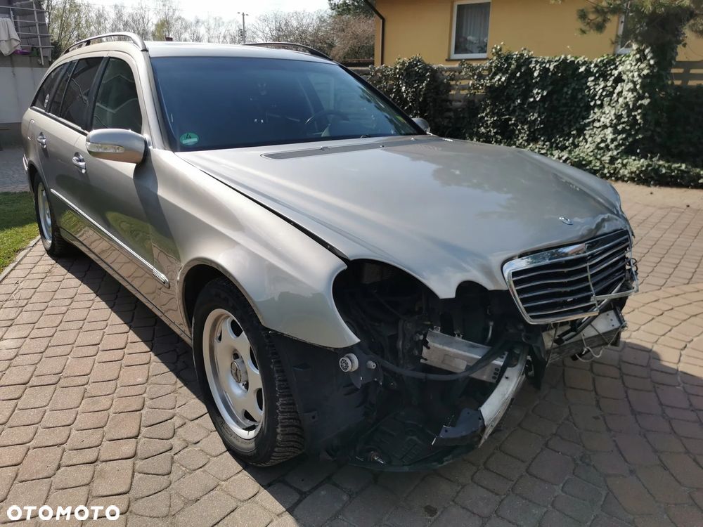 Mercedes-Benz Klasa E - 12