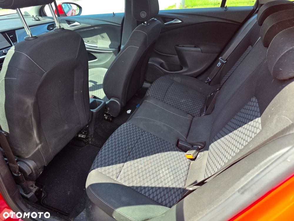 Opel Astra 1.4 Turbo Edition - 10