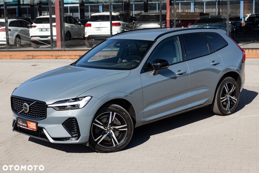 Volvo XC 60 B4 D Ultimate Dark - 2