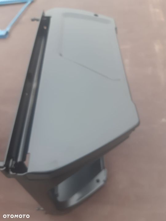 Podstawa fotela pod akumulator VW T4 90-96 - 3