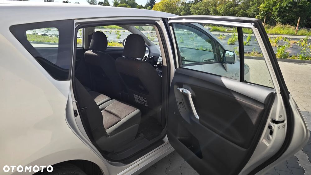 Toyota Verso 1.8 Premium EU5 7os - 10