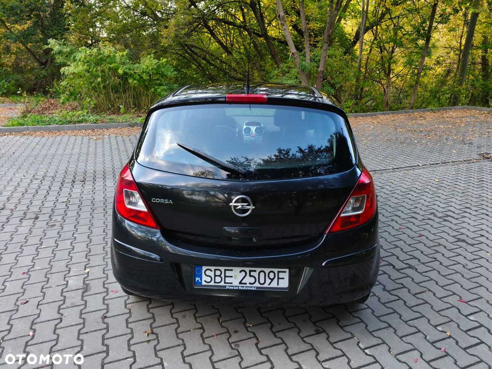 Opel Corsa 2012 photo 5