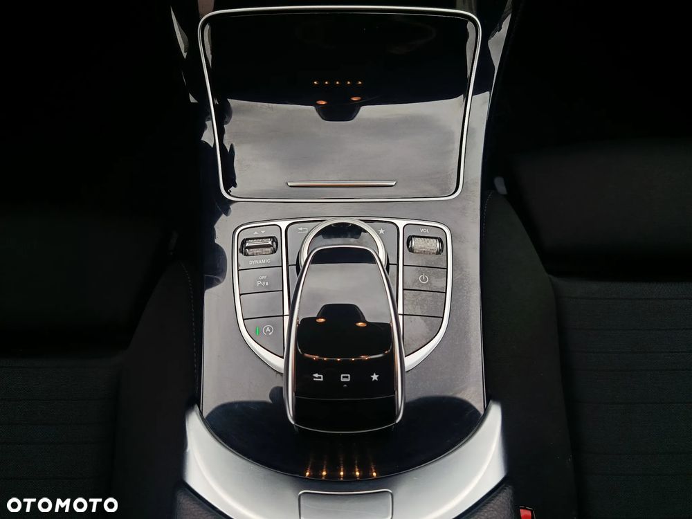 Mercedes-Benz Klasa C 200 BlueTEC 7G-TRONIC Edition 1 - 27