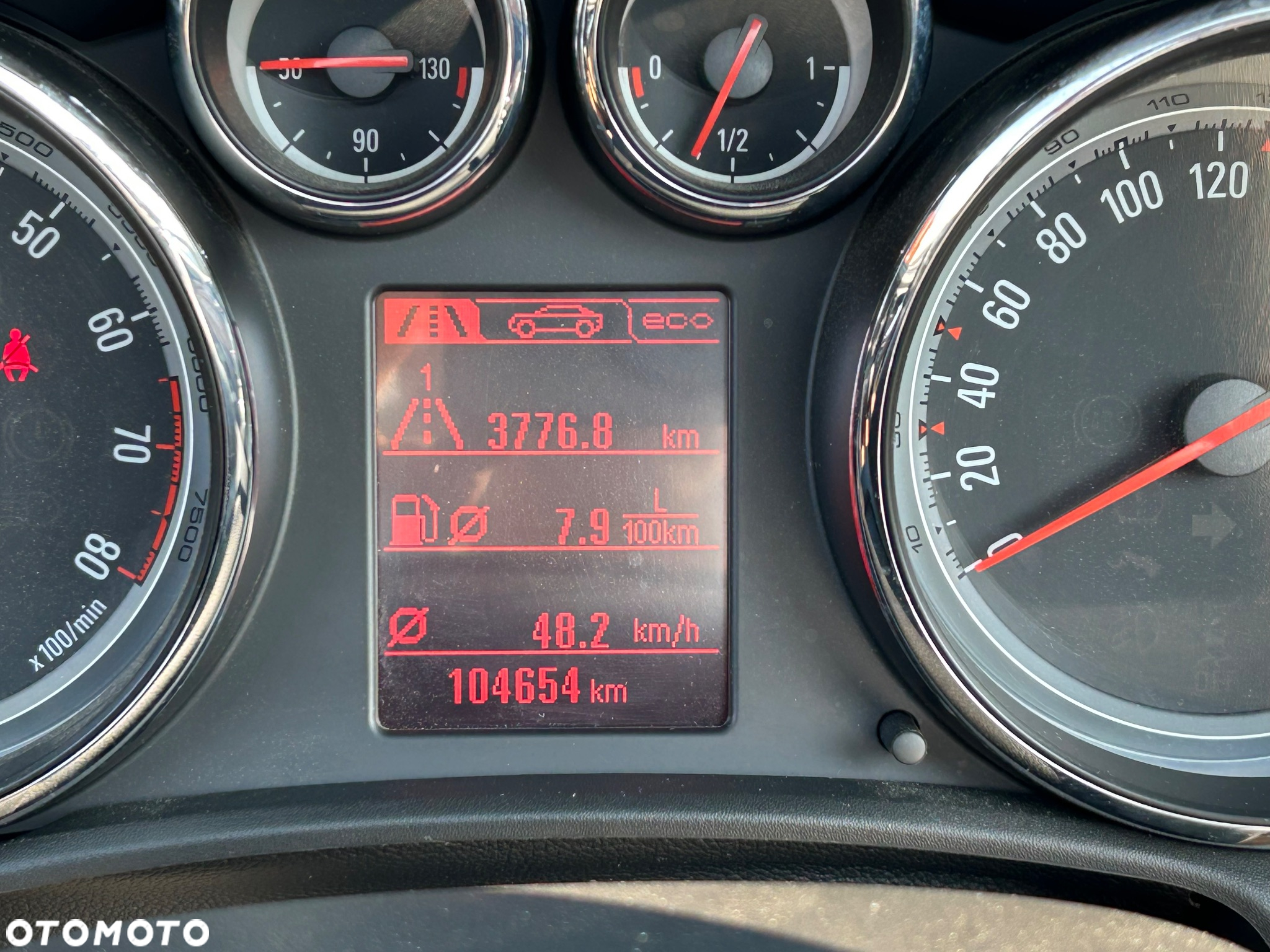 Opel Cascada 1.6 T Cosmo S&S - 14