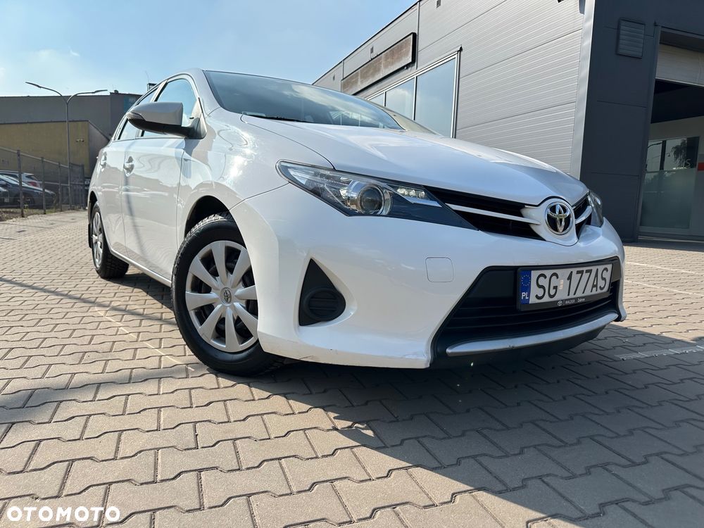 Toyota Auris - 6