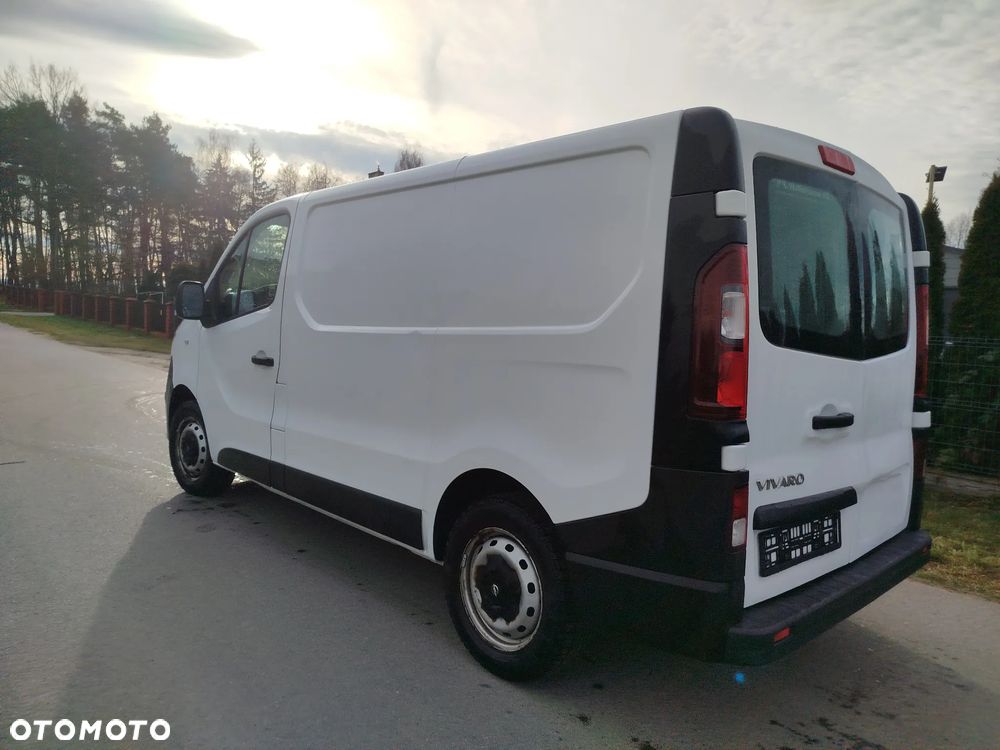 Opel vivaro - 5