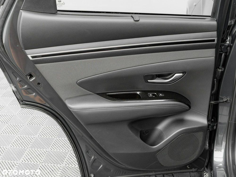 Hyundai Tucson 1.6 T-GDi 48V Platinum 4WD DCT - 24