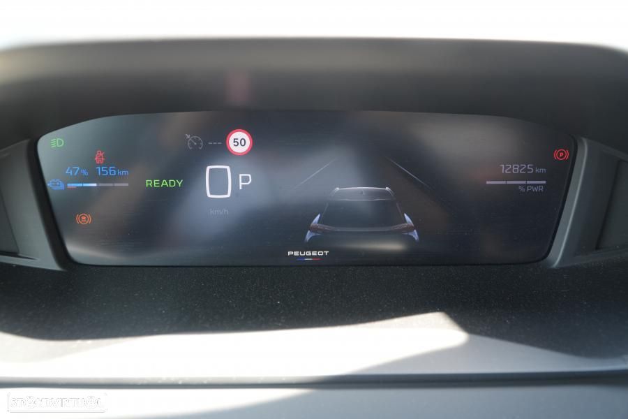 Peugeot e-2008 54 kWh Allure - 8