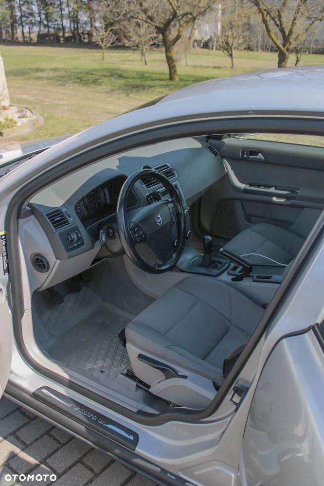 Volvo S40 1.6D DPF DRIVe Kinetic - 12