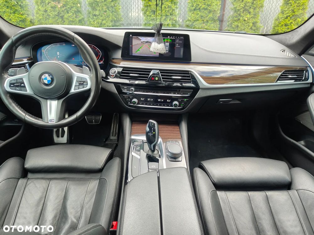 BMW Seria 5 540d xDrive M Sport sport - 10