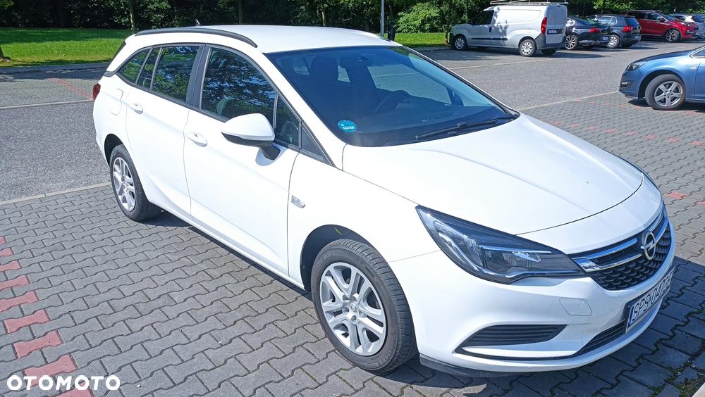 Opel Astra - 8