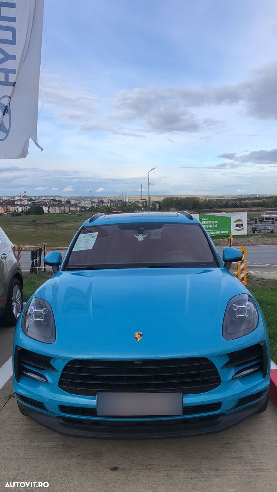 Porsche Macan Standard - 2