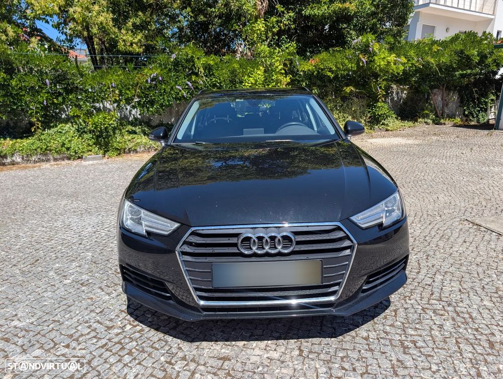 Audi A4 Avant 2.0 TDI Business Line - 3