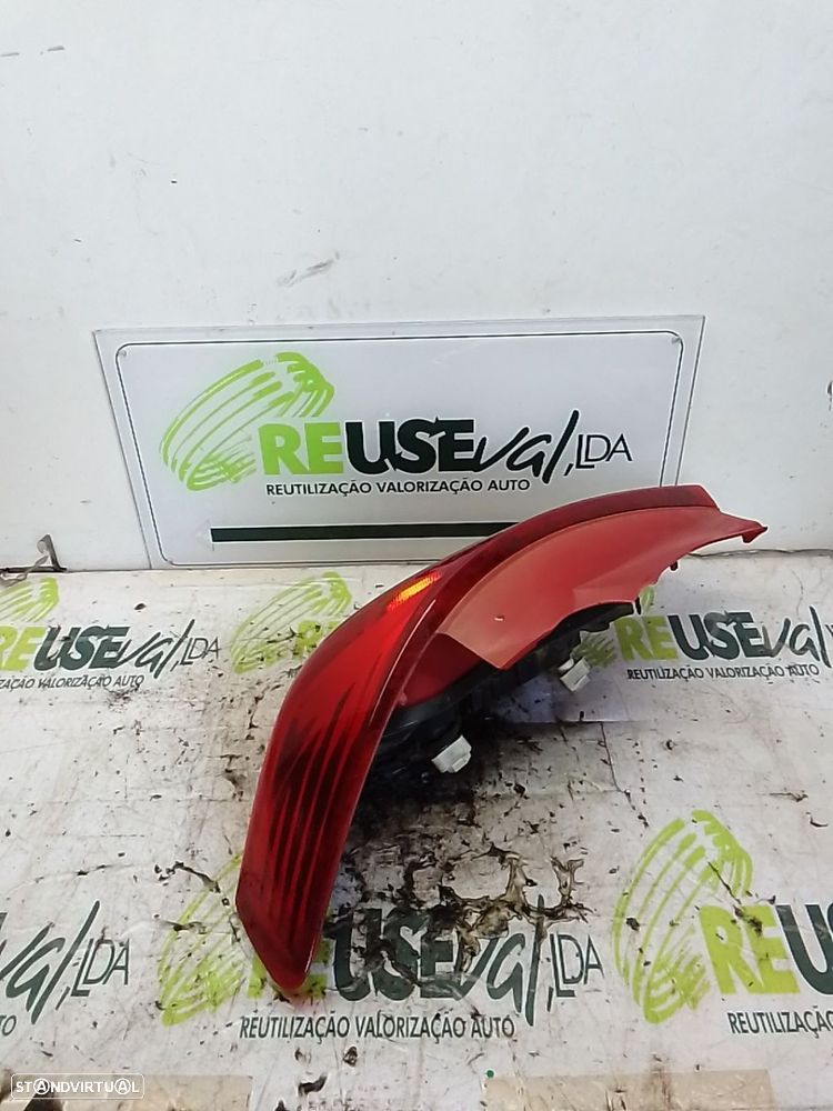 Farolim Stop Dto Opel Corsa D (S07) - 2