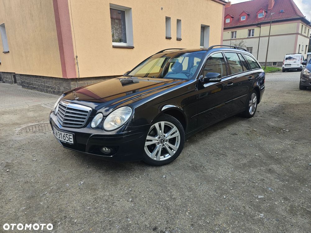 Mercedes-Benz Klasa E 200 Kompressor Automatik Classic - 1