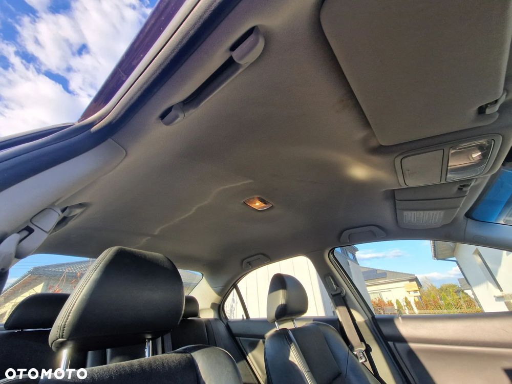 Honda Accord 2.0 Executive - 25