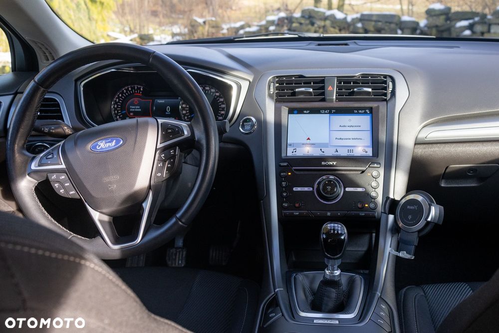 Ford Mondeo 1.5 EcoBoost Titanium - 25