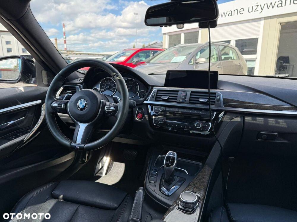 BMW Seria 3 328i - 27