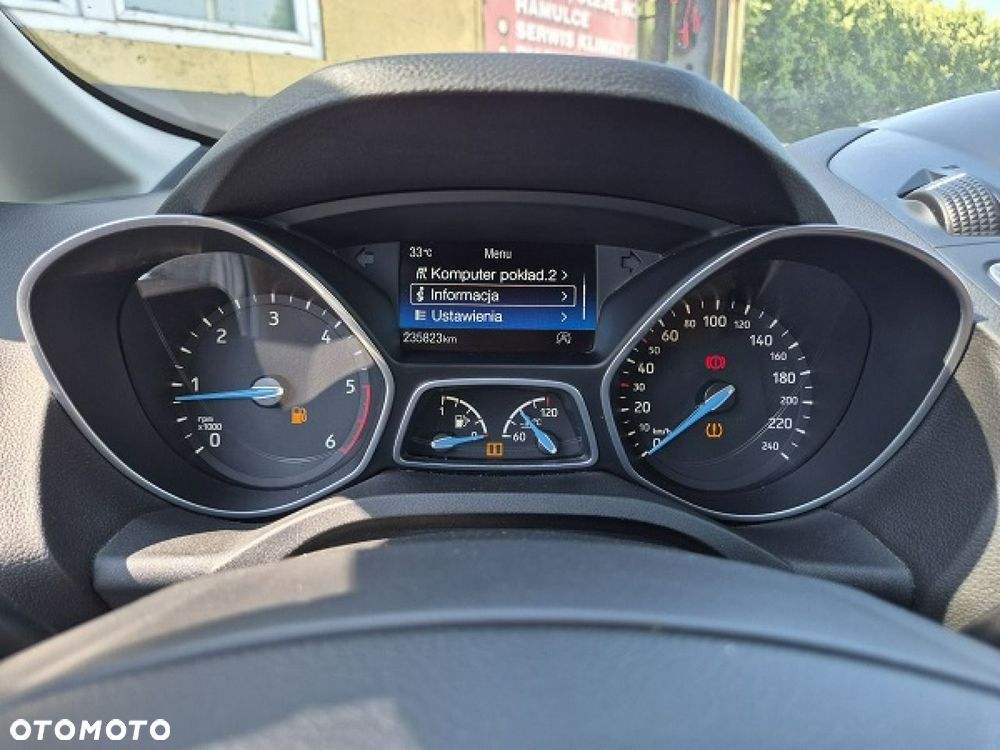 Ford Grand C-MAX - 35