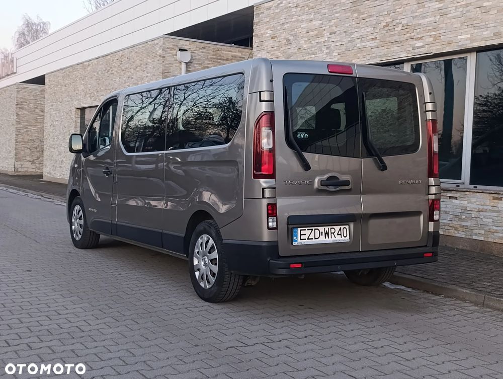 Renault Trafic Grand 1.6 dCi - 3