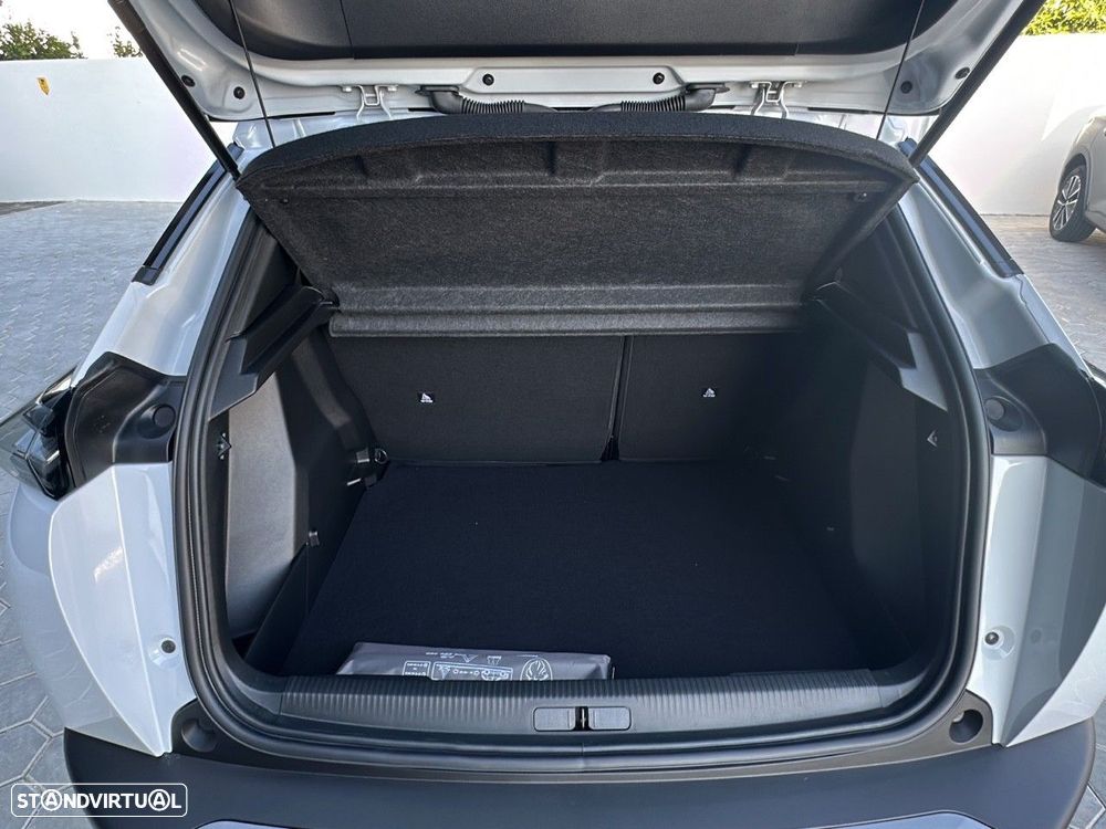 Peugeot 2008 1.2 PureTech Allure - 6