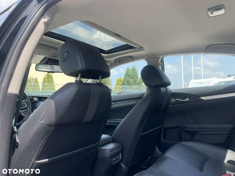 Honda Civic 1.5 i-VTEC Turbo CVT Prestige - 31